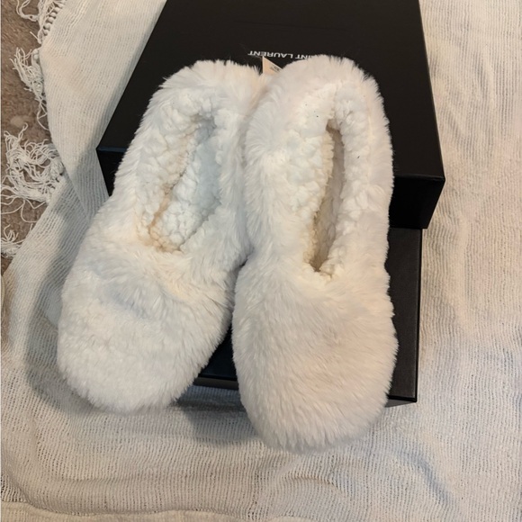 ❤️Women's Plush White Slippers - Picture 5 of 6